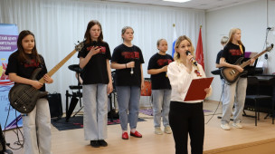 Праздничный концерт "Одна весна - одна Победа" 4
